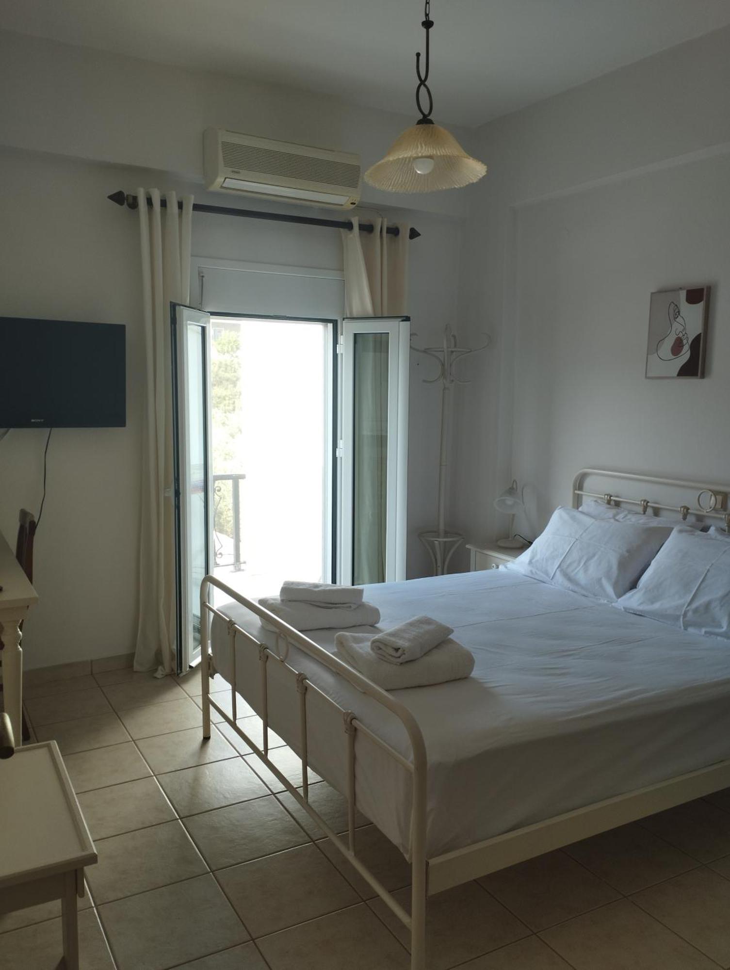 Sofia Apartment Makry Gialos  Exterior photo